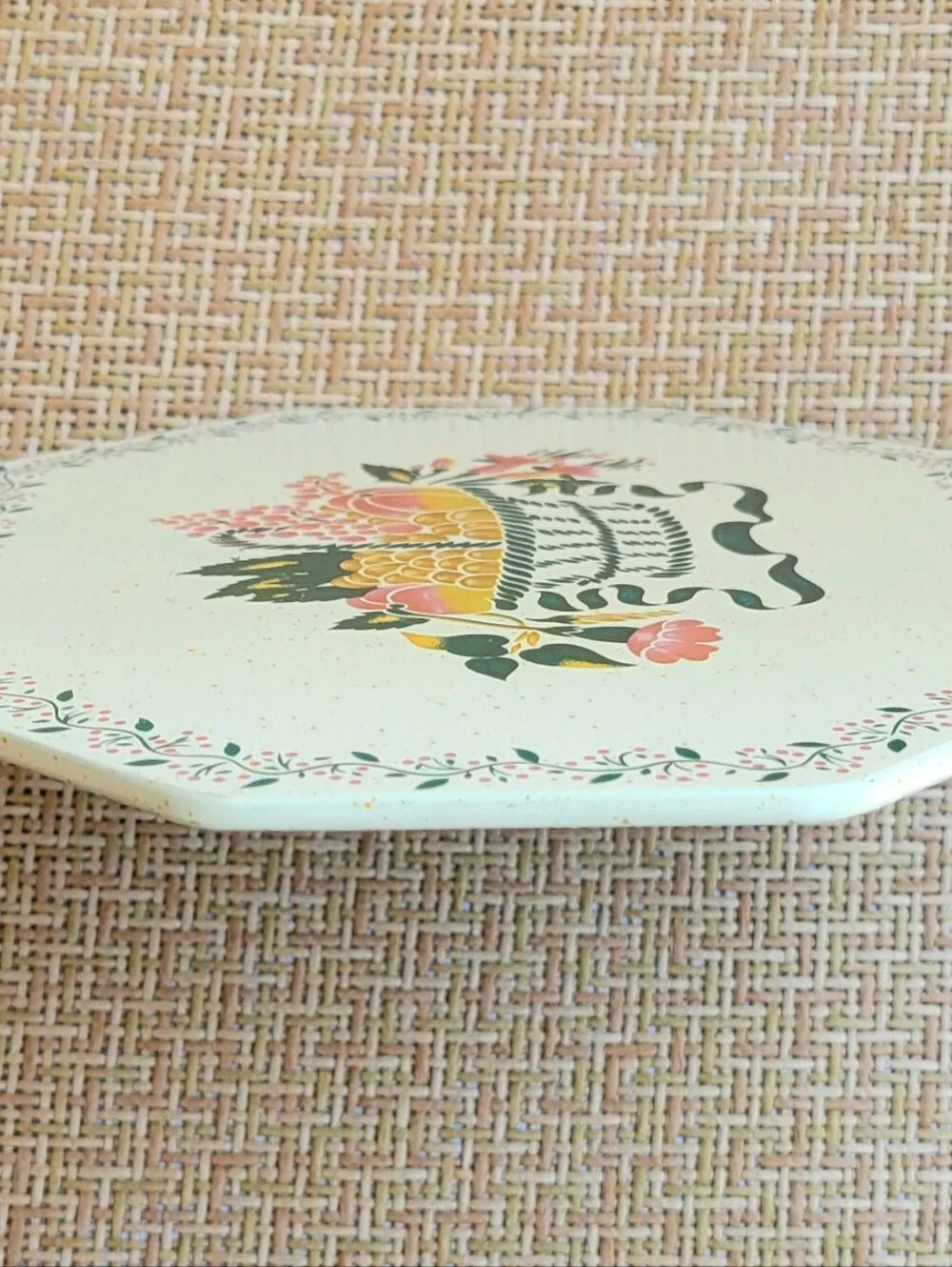 Vintage Daher Decorative Ware Tin Octagonal Trivet Fruit Basket Made in England
